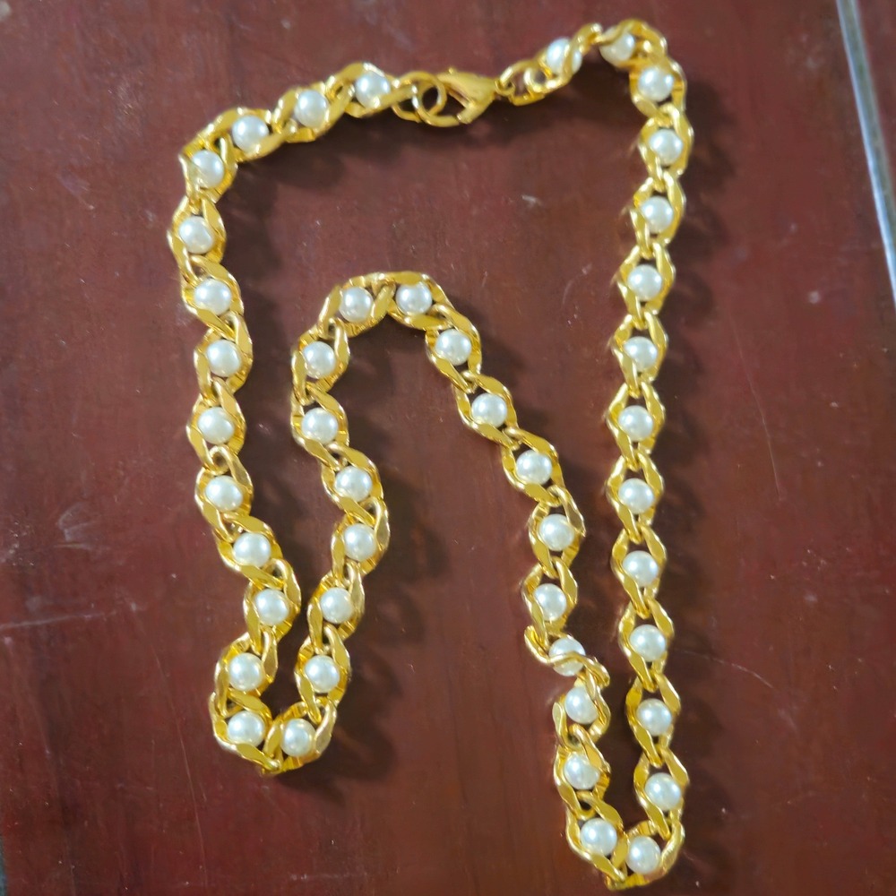 Napier Gold Tone Faux Pearl Link Chain Necklace 18 Inch Classic Elegant Jewelry